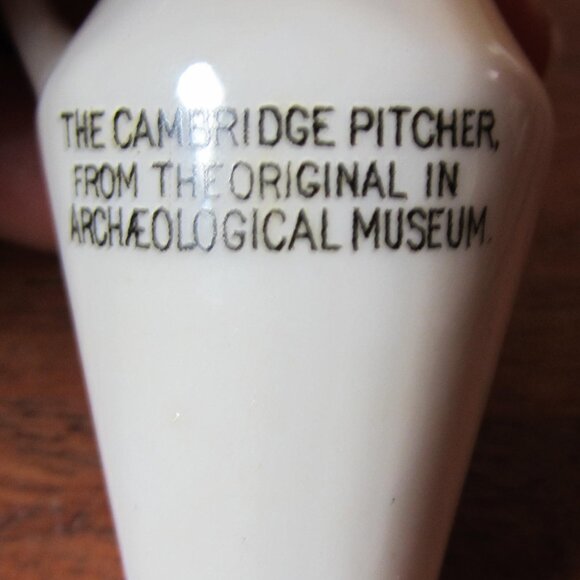 W.H. Goss crested heraldry china vintage Town of Dover (GC076 Grace) - Picture 7 of 9